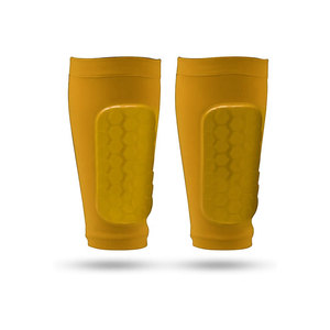 Espinilleras con Mangas Protectoras Integradas para Hombres, Mujeres y Adolescentes - Espinilleras Pequeñas - Protección Ligera y Transpirable para Piernas - Product Image 4