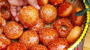 DONUT DE FRIJOLES MUNG CON SEMILLAS DE SÉSAME 100% NATURAL, SNACK VIETNAMITA HECHO EN VIETNAM - Product Image 2