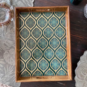 Bandeja de Madera de Diseño de Lujo para Damas, Hecha a Mano con Resina Premium, con Patrón de Caramelos y Decoración de Perlas, Estilo Casual, Superventas - Product Image 1