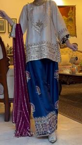 ชุดสูท 3 ชิ้น งานปักลายหนักพิเศษ ดีไซน์ใหม่ สำหรับเทศกาลอีด พร้อมงานประดับเลื่อม - Product Image 3