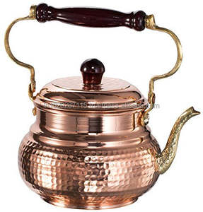 Bouilloire décorative en cuivre pour cuisine de ferme rustique esthétique avec poignée ergonomique et large bec pour un versement facile - Product Image 5