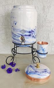 Distributeur d'eau en cuivre avec design en marbre bleu et accents en cuivre pour usage domestique - Product Image 6