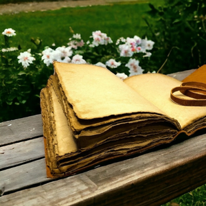 Cuaderno Gótico Oculto de Piel Genuina Hecho a Mano con Estampado de Cuervo, Clásico, Religioso, Vintage, Libro de Hechizos - Product Image 4