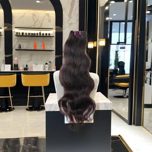 Vente en gros d'extensions de cheveux Remy de grade 12A à 100% cuticules alignées cheveux crus indiens vierges non transformés avec des vagues douces - Product Image 4