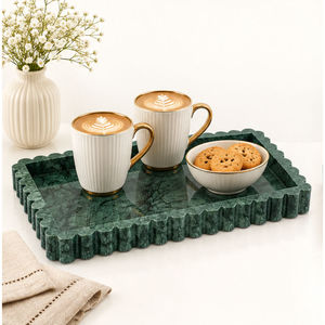 Plateau de service rectangulaire en marbre vert, design moderne poli, vaisselle et assiettes faites à la main - Product Image 3