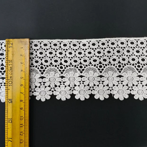 Bordure florale brodée, garniture de qualité supérieure, dentelle chimique soluble dans l'eau GPO pour robe, vêtement, textile de maison, décoration - Product Image 1