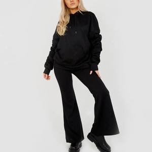 Conjunto Deportivo Corto de Invierno para Mujer, de Alta Calidad, Personalizado, con Pantalones Acampanados, de Algodón - Product Image 3