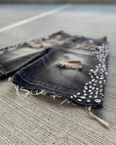 Pantalones Cortos de Mezclilla Baggy para Hombre con Bordado Personalizado de Verano, Apliques de Pedrería, Estilo Streetwear Desgastado y Lavado Ácido - Product Image 4