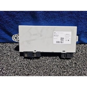 ECU และโมดูลคอมพิวเตอร์มือสองสำหรับรถยนต์ซีรีส์ 5 รุ่น 61359230943901 - Product Image 1