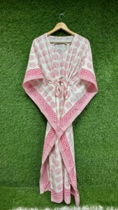 Caftán de Algodón con Estampado Floral Rosa, Hecho a Mano en India, para Mujer, Verano/Primavera, Ecológico, Cómodo, Vestido de Noche, Vestido Largo para Embarazadas, Estilo Boho - Product Image 6