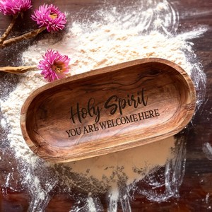 Tazón para Servir de Madera de Acacia Premium con Grabado del Espíritu Santo, Tazón Ovalado Hecho a Mano para Pan, Frutas y Bocadillos, Decoración Rústica Cristiana para el Hogar, Regalo - Product Image 3