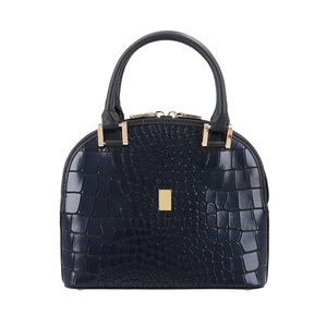Daily Use High Quality Genuine Leather Women's <b>Handbags</b> Saffiano Pattern Waterproof <b>Large</b> Capacity Shoulder Strap Luxury OEM - Product Image 1