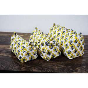 Pochette de voyage multifonctionnelle en coton imprimé avec pompon, écologique, sur mesure, avec fermeture éclair, disponible en 3 tailles pour organiser les cosmétiques - Product Image 3