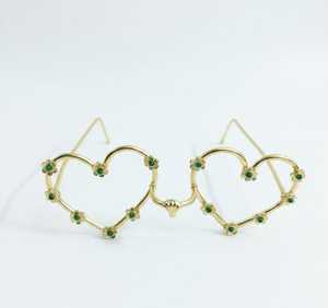 Pendientes de aro con forma de corazón en tono dorado, joyería floral de alambre para mujer, regalo para fiesta - Product Image 1