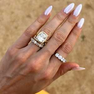 Anillos de Compromiso con Diamante Cultivado en Laboratorio de 3 Quilates, Corte Cojín, Engaste Completo, Oro Sólido de 14K/18K, Bañado en Rodio, Certificado IGI, 3mm - Product Image 4