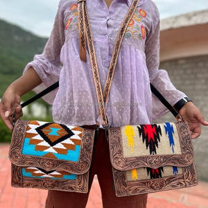 Nuevo estilo innovador, bolso de cuero mecanizado azteca occidental, bolso cruzado de herramientas marrón Vintage, bolsos de cuero acolchado azteca únicos - Product Image 4