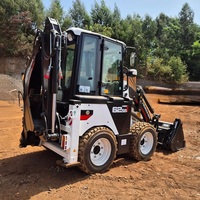 Nouvelle chargeuse-pelleteuse compacte Hidromek 62ss avec composants essentiels : mini-chargeuse compacte, tracteur forestier, chargeuse frontale, moteur, pompe, et moteur électrique.