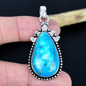 Colgante de Turquesa Hecho a Mano: Joyería de Plata de Ley 925 Hecha a Mano - Product Image 2