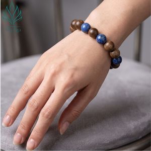 กำไลไม้กฤษณาอินเทรนด์ สไตล์คลาสสิก รุ่น AL-SX-0039-12 ประดับด้วยลูกปัดไม้กฤษณาธรรมชาติ 13 เม็ด และลูกปัดปะการังสีน้ำเงิน 4 เม็ด ขนาด 10 มม. รูปทรงกลม - Product Image 6
