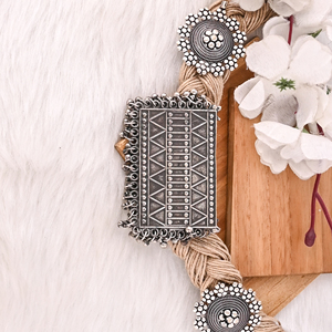 Collier en jute fait main élégant et tendance, bijoux bohèmes en fibres naturelles écologiques pour femmes - Product Image 2
