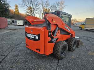 รถตักล้อยาง Kubota SSV75 มือสอง เครื่องจักรก่อสร้างขนาดเล็ก สำหรับงานฟาร์มและงานภาคสนาม - Product Image 4