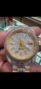 Montre de luxe pour homme à quartz glacé avec zircon, en acier inoxydable, mouvement mécanique, design élégant et antique - Product Image 2