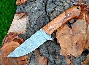 Couteau à lame fixe en acier Damas OEM, pointe tombante, lame droite, manche en bois d'olivier, pour camping, survie, chasse, conception ergonomique à lame pleine - Product Image 3