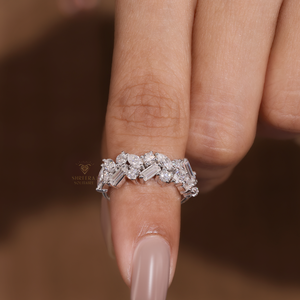 Anillo de Diamantes de Oro de 18K para Mujer, Anillo de Boda, Diamantes Cultivados en Laboratorio HPHT CVD VVS, Diamantes Baguette, Redondos y Marquise, Anillo de Media Eternidad - Product Image 2