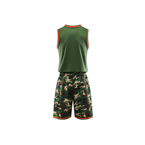 Ensemble de maillots de basket-ball unisexe sans manches à col en V, imprimé camouflage vert, nom d'équipe personnalisé, écologique, séchage rapide, 100% polyester - Product Image 6