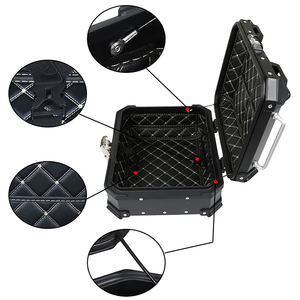<span class=keywords><strong>Valise</strong></span> <span class=keywords><strong>universelle</strong></span> en alliage d'aluminium pour <span class=keywords><strong>moto</strong></span> 22L Boîte de coffre pour <span class=keywords><strong>moto</strong></span> Tour de stockage Porte-bagages Boîte supérieure pour <span class=keywords><strong>moto</strong></span> Boîtes arrière pour <span class=keywords><strong>moto</strong></span> - Product Image 3