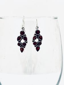 Boucles d'oreilles pendantes en argent sterling motif feuille de grenat, bijoux vintage élégants en pierres précieuses, cadeau fait main pour femme, mariage, fête - Product Image 5