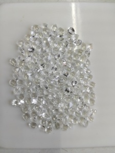 Topaze blanche naturelle 8x5MM taille poire, qualité supérieure, pierre précieuse calibrée en vrac pour la fabrication de bijoux, provenance Red Mountain Gems - Product Image 4