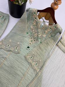 <b>Green</b> <b>Silk</b> Salwar Kameez Set Embroidered Dupatta Traditional Indian Pakistani Outfit for Wedding Party Women - Product Image 5