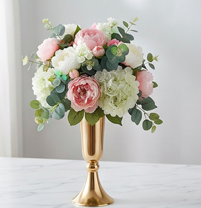 Jarrón de latón dorado tipo trompeta, alto, delgado y acampanado, estilo Hollywood Glam, decoración de mesa para eventos elegantes y bodas. - Product Image 6