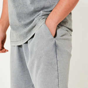 Ensemble T-shirt et short surdimensionné délavé à l'acide pour homme, en coton épais 100 %, tenue décontractée et tendance pour l'été, deux pièces - Product Image 5