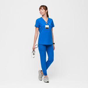 Conjunto de Uniforme Médico para Mujer SCRUBS, Tejido Elástico de Poliéster, Top con Cuello en V y Pantalones Cargo, Transpirable y Absorbente de Humedad - Product Image 2