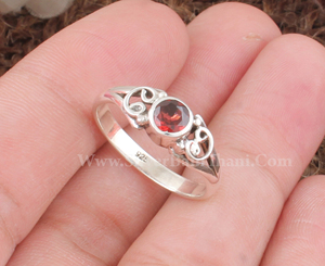 Luxury 925 Sterling <b>Silver</b> Bezel Setting Natural Red <b>Garnet</b> <b>Ring</b> Women Oval Cut January Birthstone Gemstone Wedding Anniversary - Product Image 5