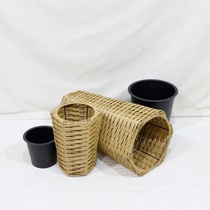 Juego de Macetas de Mimbre Sintético de Primera Calidad, 2 Piezas, Hexagonales y Cónicas, Estilo Rústico para Uso en Interiores - Product Image 4