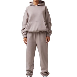 Conjunto Deportivo Corto de Invierno Personalizado para Mujer, Sudadera de Manga Larga con Forro Polar, Pantalones Jogger de Cintura Alta, Ropa Deportiva Informal - Product Image 1
