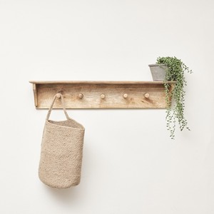 Estante de Pared de Madera de Pino Hecho a Mano con Ganchos Vintage - Precios al por Mayor B2B - Product Image 4