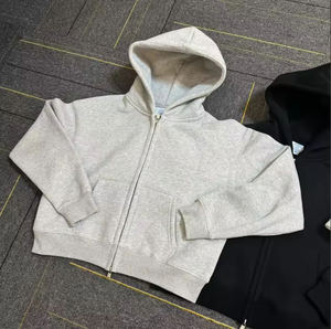 New Arrival Custom Color Cropped Zip Up Hoodie Cotton Sweatshirt Personalized Printing Streetwear Zipper <b>Crop</b> <b>Top</b> Hoodie - Product Image 4