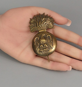 Antique Irish Style Brass Glengarry Cap Badge Post 1903 Vintage <b>Hat</b> Badge Rare Finish - Product Image 2