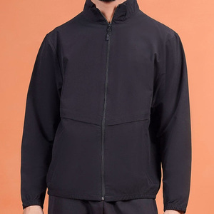 Chaqueta Deportiva Cortavientos Negra para Hombre, Personalizada con Sublimación, para Otoño, Impermeable, Estilo Vintage, de Nailon Softshell de Secado Rápido - Product Image 1