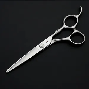 กรรไกรตัดผมมืออาชีพ J2 ผลิตจากเหล็กกล้าไร้สนิมญี่ปุ่น ชุดกรรไกรตัดผมสำหรับอุปกรณ์ร้านทำผมและจัดแต่งทรงผม - Product Image 4