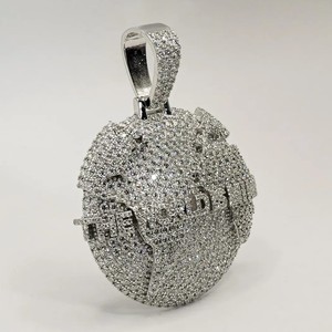 Pendentif personnalisé en moissanite VVS style hip-hop unisexe, breloque en argent S925 certifiée IGI, pendentifs et breloques en diamant - Product Image 1