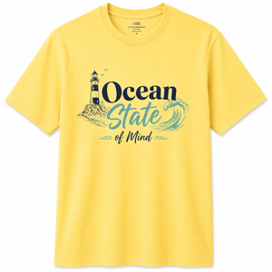 เสื้อยืดแขนสั้นสีกรมท่าสำหรับผู้ชาย Ocean State Mind คอกลม ทรงปกติ พิมพ์ลายด้านหน้า สไตล์ลำลอง ผ้าฝ้ายเทอร์รี่ 100% เป็นมิตรกับสิ่งแวดล้อม - Product Image 1