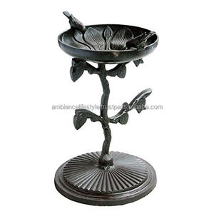 Décoration de jardin, bain d'oiseaux en métal, construction durable, revêtement résistant à la rouille, idéal pour une utilisation en extérieur et attire les oiseaux naturellement. - Product Image 3