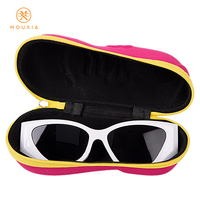 Boîte à lunettes amusante en forme de sneaker aux couleurs contrastées, étui de rangement créatif antichoc pour lunettes de soleil pour enfants et adultes