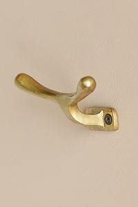 Soporte para Toallas Reforzado de Primera Calidad, Montado en la Pared, Gancho de Metal Ecológico y Duradero para un Soporte Confiable en el Baño - Product Image 3