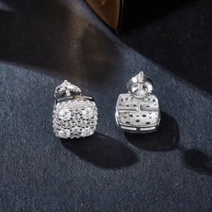 Boucles d'oreilles pendantes brillantes en argent sterling S925 plaqué or 18 carats avec diamants de laboratoire sur mesure pour femmes, accessoires de bijouterie en gros - Product Image 4